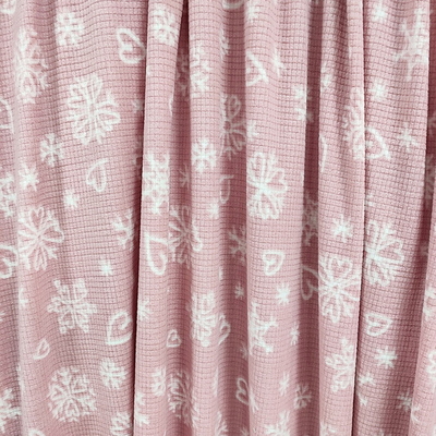 Μαλακό Jacquard τύπωσε το ρόδινο πολικό ύφασμα 160gsm μικροϋπολογιστών
